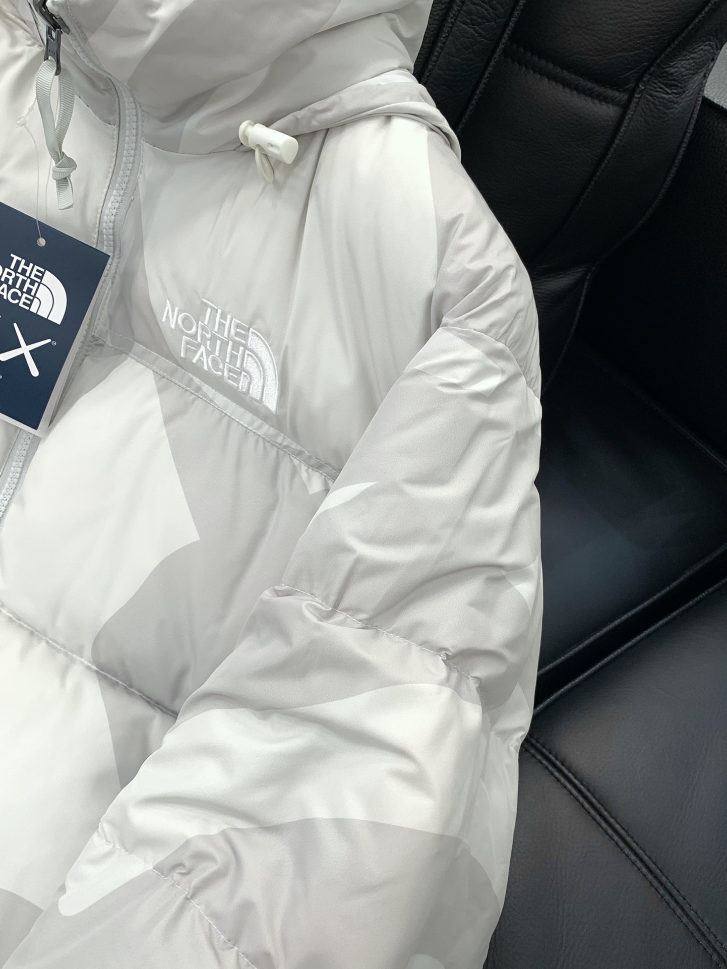 ，北面The North Face ✖️Kaws联名𝟏𝟗𝟗𝟔美版羽绒服 正品打版 全网唯一正确版本全套订