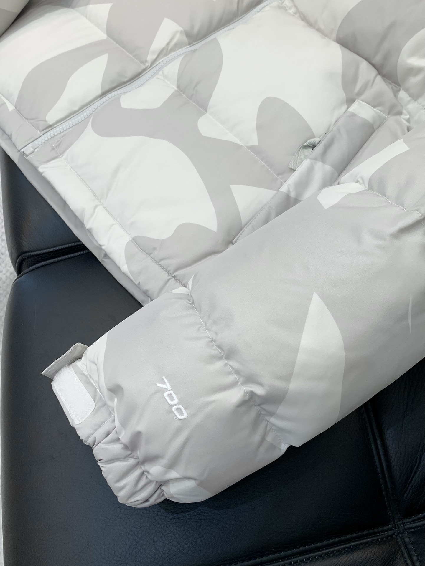 ，北面The North Face ✖️Kaws联名𝟏𝟗𝟗𝟔美版羽绒服 正品打版 全网唯一正确版本全套订