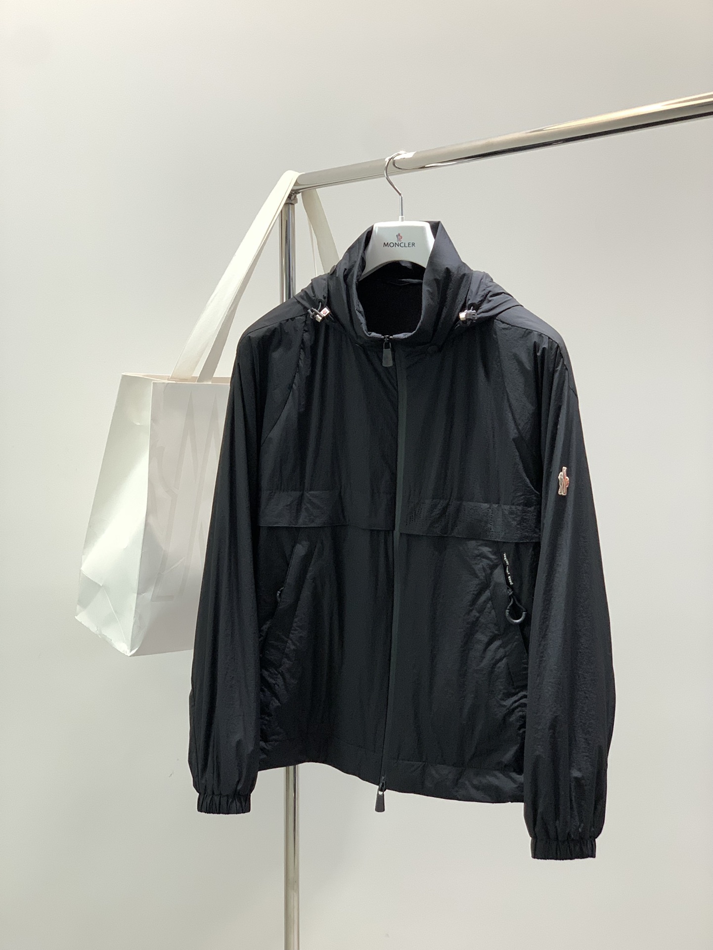 ，蒙口 2025秋冬🆕Mon*ler Negara隐藏便捷立领棉服夹克外套冲锋衣经典Grenoble系列