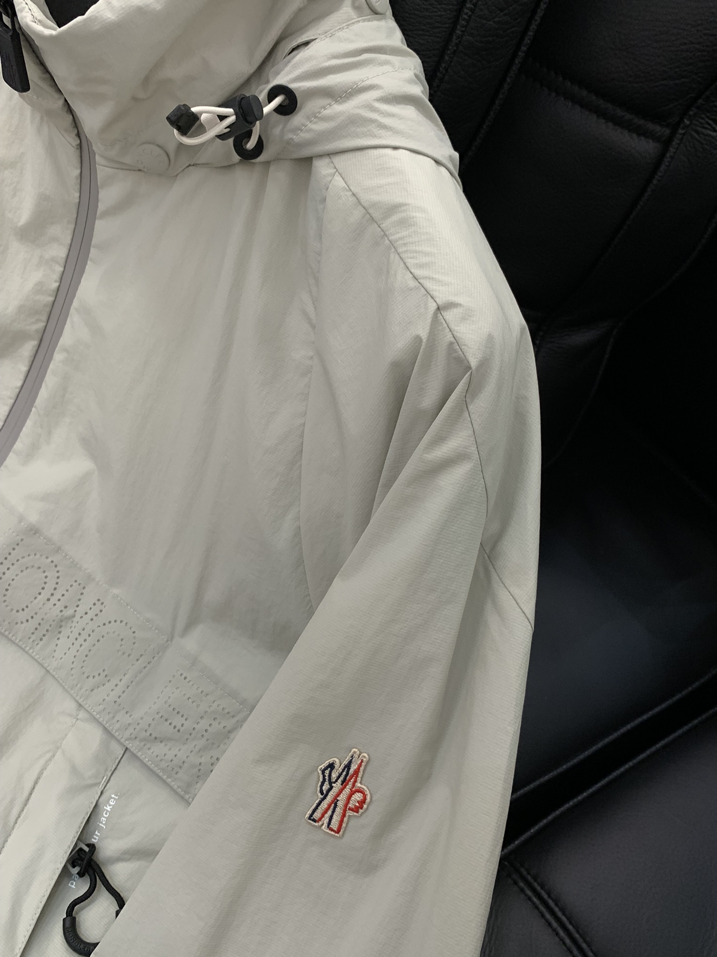 ，蒙口 2025秋冬🆕Mon*ler Negara隐藏便捷立领棉服夹克外套冲锋衣经典Grenoble系列