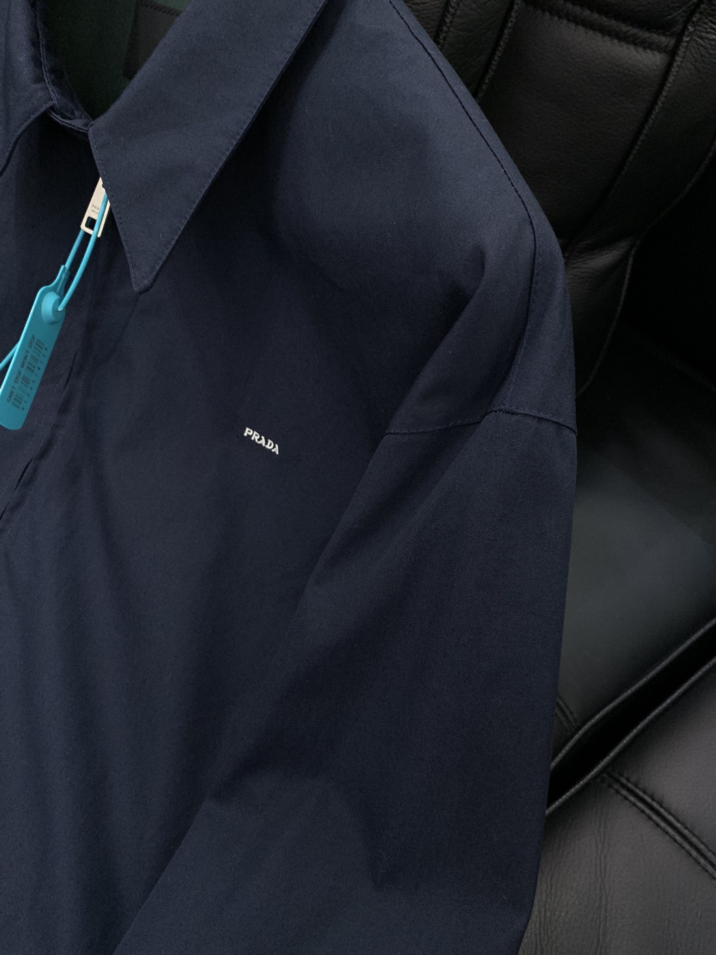 ，PRADA 普拉达 FW25 经典哈林顿英伦风绅士棉质夹克外套 原版两件4w购入开发 面料色样定制一个