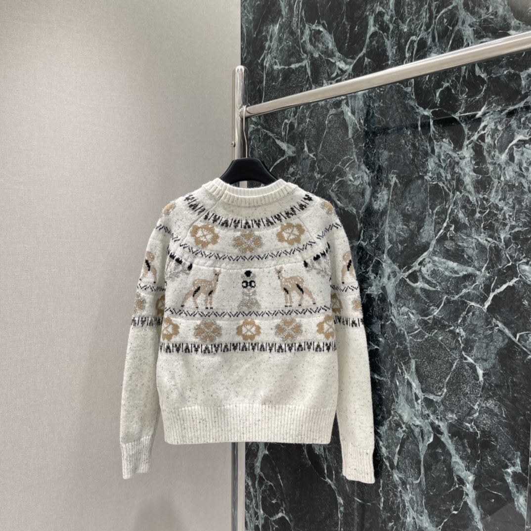 小香 25秋冬新款 麋鹿提花毛衣 米白纱线混入闪亮纤维 光线下bling bling超梦幻 棕白麋鹿 雪