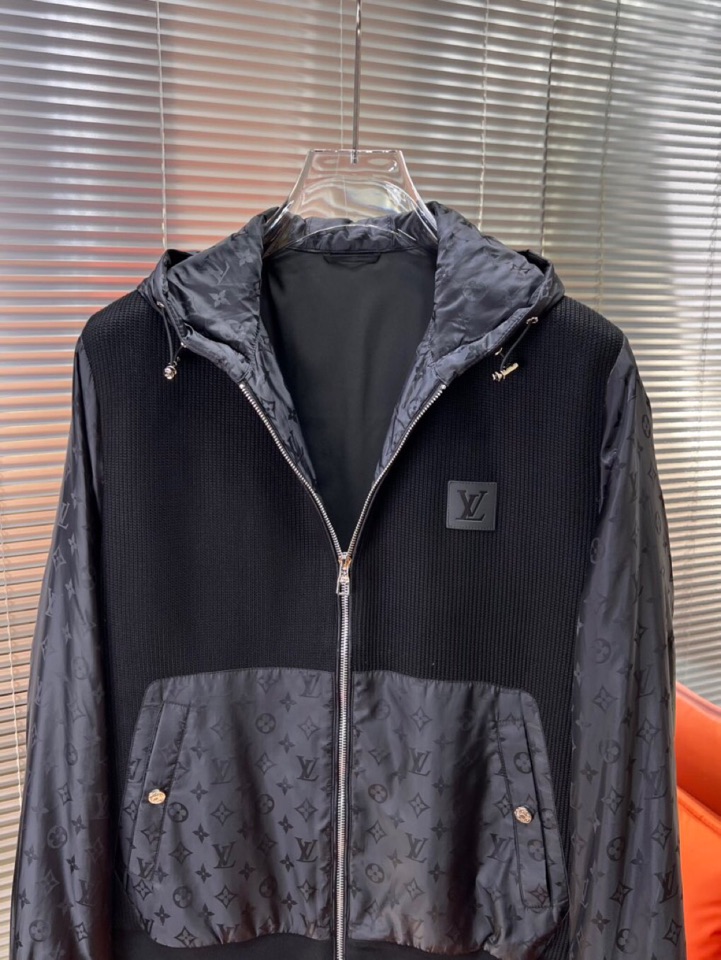 Louis Vuitton 路易威登 LV 驴牌 25ss秋冬最新品经典老花针织拼接夹克连帽外套，设计帅