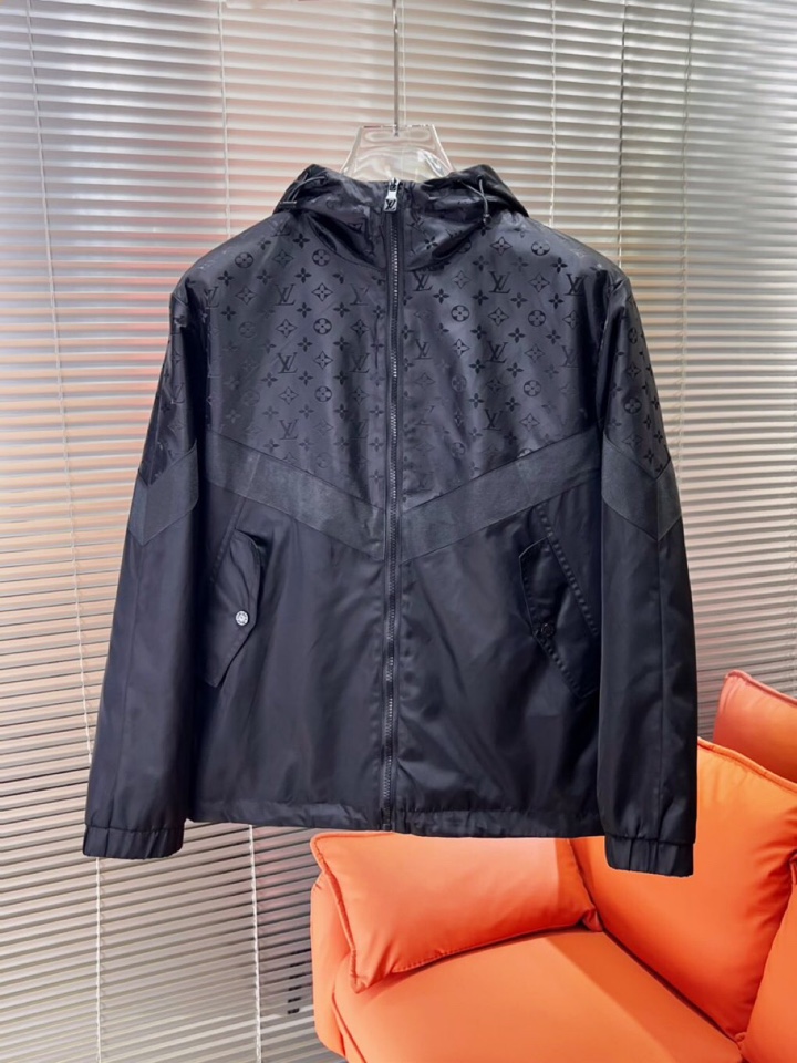 Louis Vuitton 路易威登 LV 驴牌2025新品时尚连帽棉服夹克外套，进口原版科技面料，上身