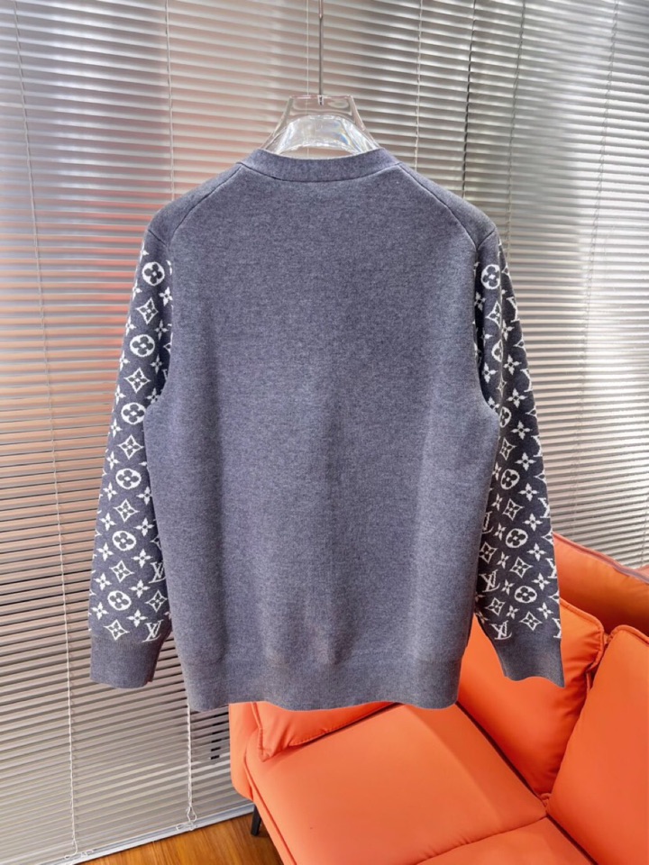 Louis Vuitton 路易威登 LV 驴牌针织提花工艺开衫v领开衫毛衣 男女同款情侣款，百搭宽松版