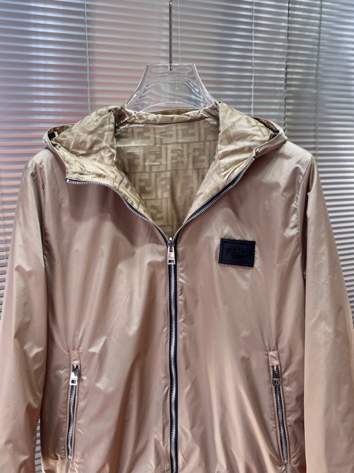 FENDI 芬迪新款原单男士双面穿连帽夹克外套 ✨渠道特供 高端货✨简约经典大爆款 原版聚酯纤维创新科技