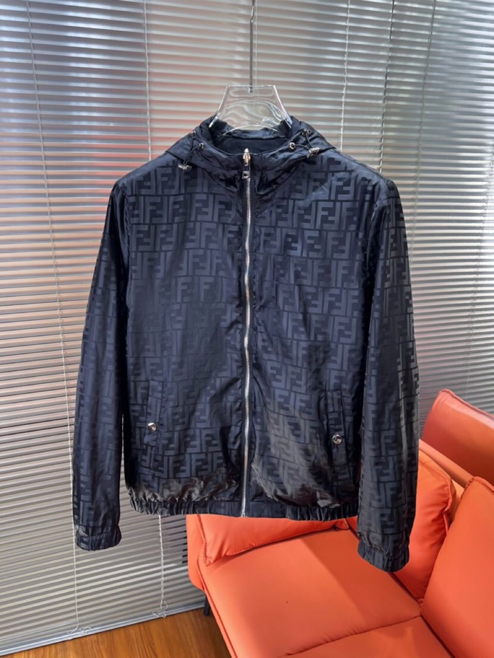 FENDI 芬迪新款原单男士双面穿连帽夹克外套 ✨渠道特供 高端货✨简约经典大爆款 原版聚酯纤维创新科技