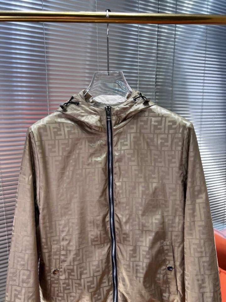 FENDI 芬迪新款原单男士双面穿连帽夹克外套 ✨渠道特供 高端货✨简约经典大爆款 原版聚酯纤维创新科技
