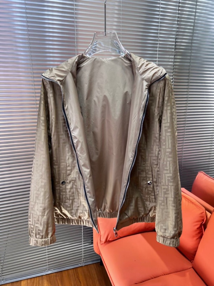 FENDI 芬迪新款原单男士双面穿连帽夹克外套 ✨渠道特供 高端货✨简约经典大爆款 原版聚酯纤维创新科技