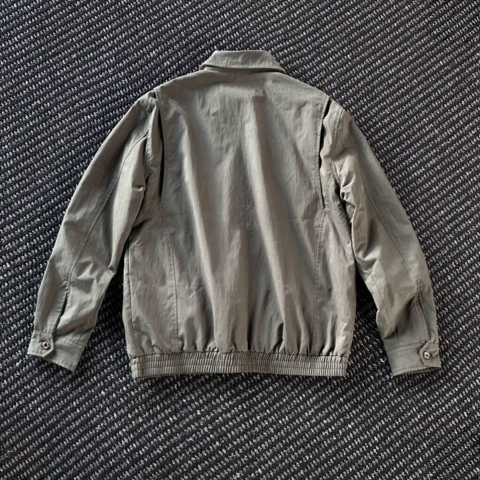 拉夫劳伦 RL经典翻领夹克外套，经典不过时的设计，轻松穿出高级感。成为街头潮人、精英阶层，明星博主的标配