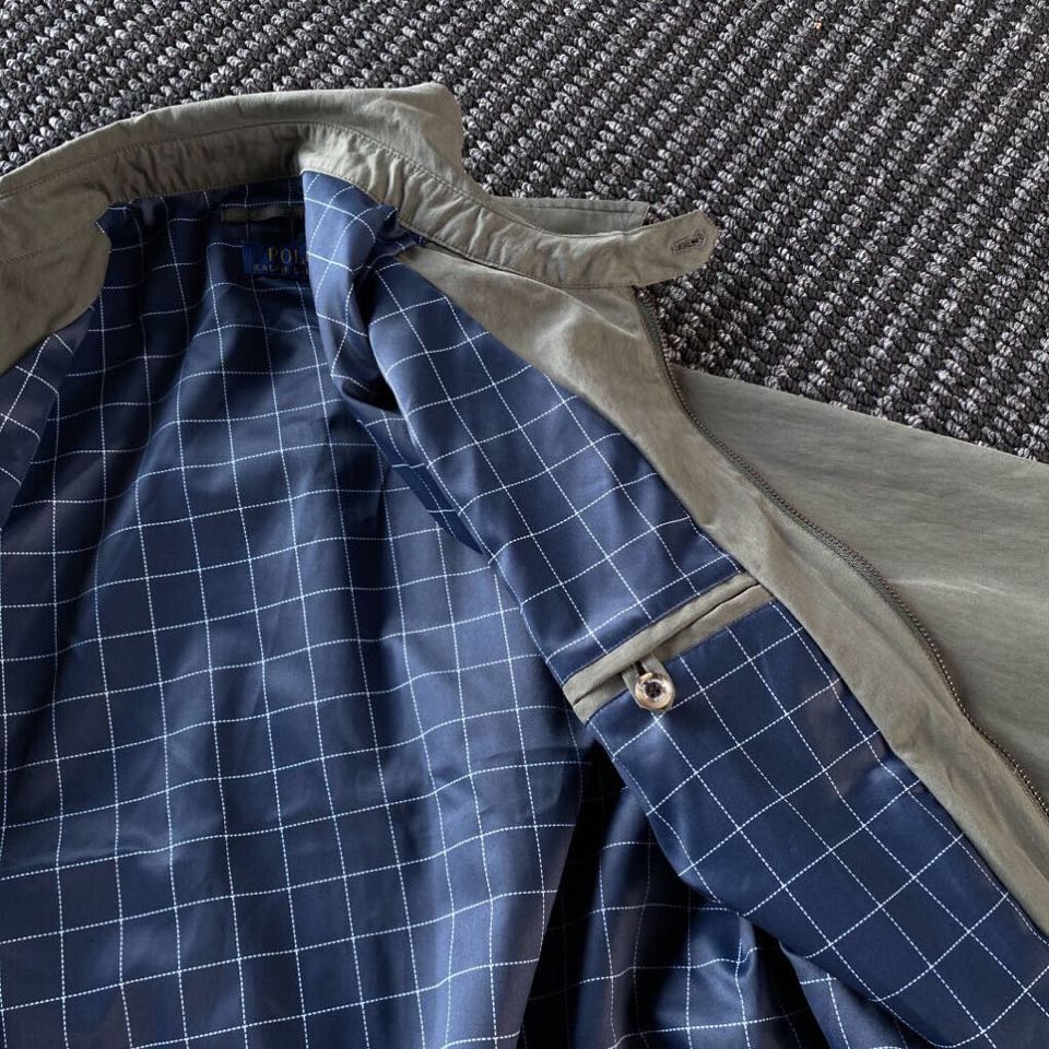 拉夫劳伦 RL经典翻领夹克外套，经典不过时的设计，轻松穿出高级感。成为街头潮人、精英阶层，明星博主的标配