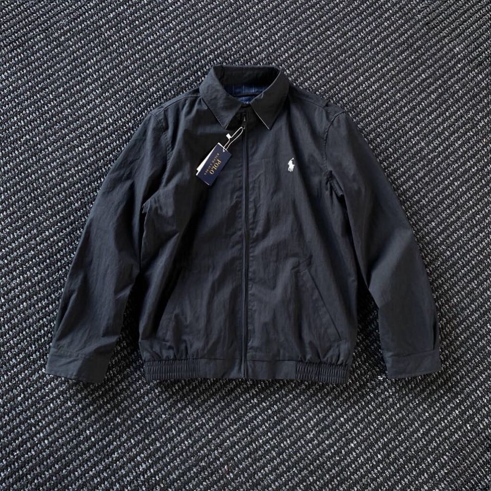 拉夫劳伦 RL经典翻领夹克外套，经典不过时的设计，轻松穿出高级感。成为街头潮人、精英阶层，明星博主的标配