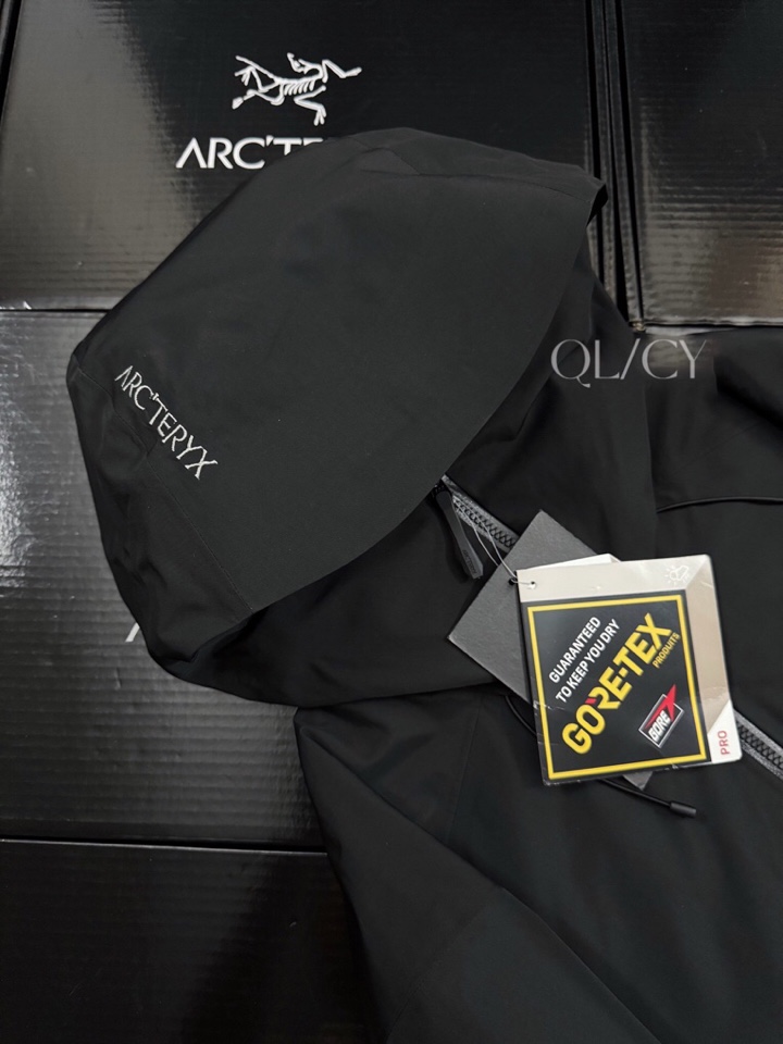 (Arcteryx）始祖鸟男女同款情侣款羽绒服，Macai Jacket买菜三合一羽绒服情侣款买菜可拆卸