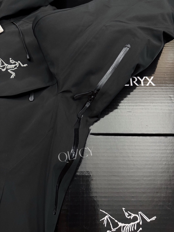 (Arcteryx）始祖鸟男女同款情侣款羽绒服，Macai Jacket买菜三合一羽绒服情侣款买菜可拆卸