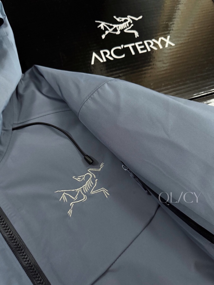 (Arcteryx）始祖鸟男女同款情侣款羽绒服，Macai Jacket买菜三合一羽绒服情侣款买菜可拆卸