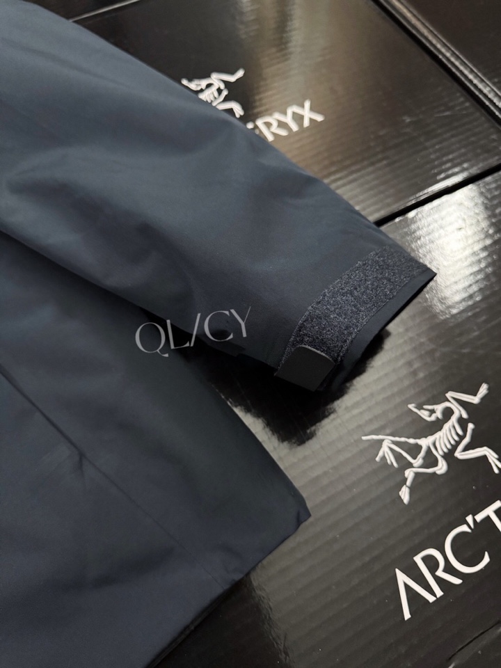 (Arcteryx）始祖鸟男女同款情侣款羽绒服，Macai Jacket买菜三合一羽绒服情侣款买菜可拆卸