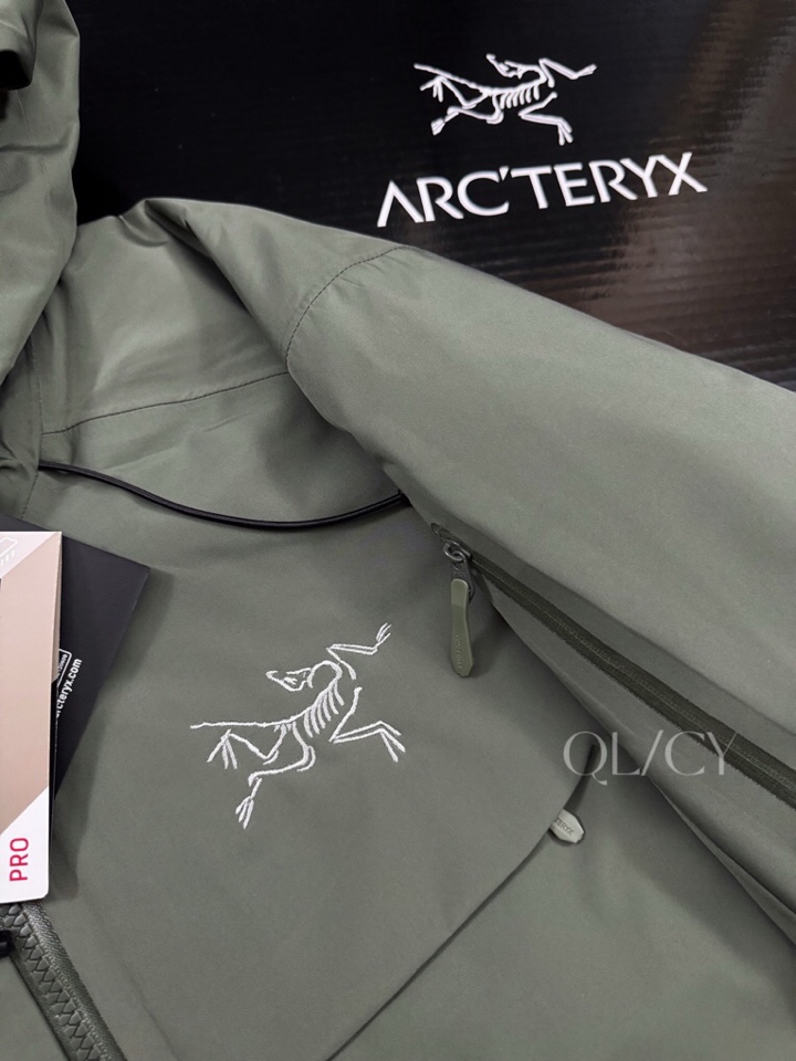 (Arcteryx）始祖鸟男女同款情侣款羽绒服，Macai Jacket买菜三合一羽绒服情侣款买菜可拆卸