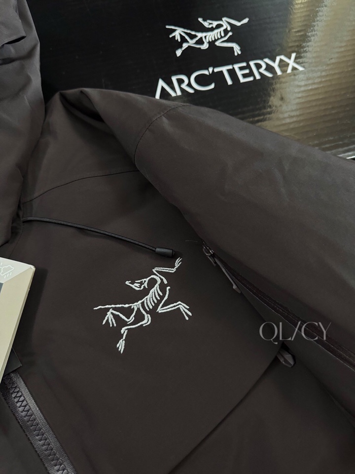 (Arcteryx）始祖鸟男女同款情侣款羽绒服，Macai Jacket买菜三合一羽绒服情侣款买菜可拆卸
