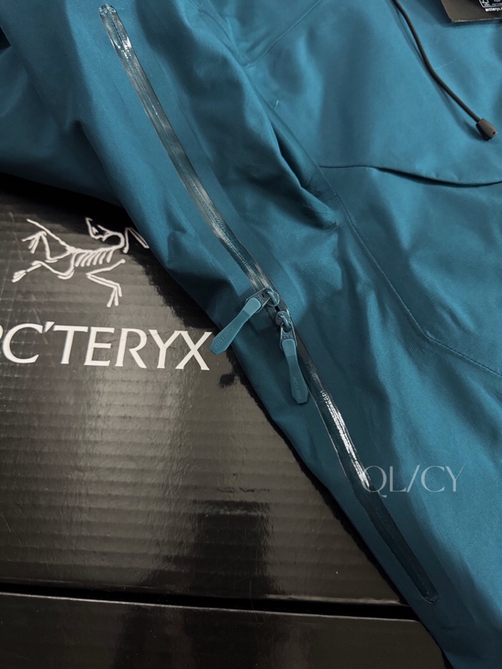 (Arcteryx）始祖鸟男女同款情侣款羽绒服，Macai Jacket买菜三合一羽绒服情侣款买菜可拆卸