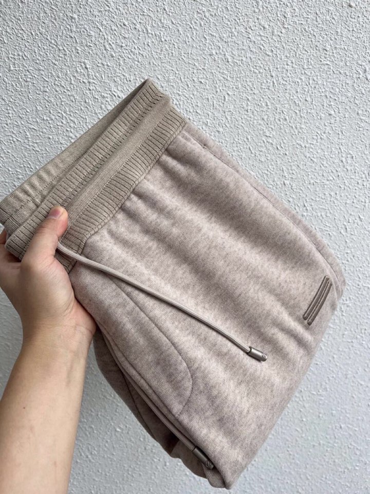 Ermenegildo Zegna 杰尼亚秋冬新款男士直筒运动裤，羊绒羊毛混纺面料休闲裤、三标齐、松紧腰