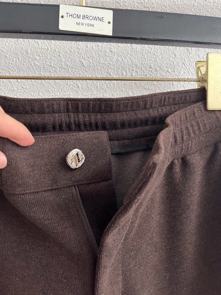 Loro Piana 诺悠翩雅lP🆕 秋冬全品相订单，保暖有型 黄金配比 羊绒蛋白混纺松紧腰直脚休闲裤 