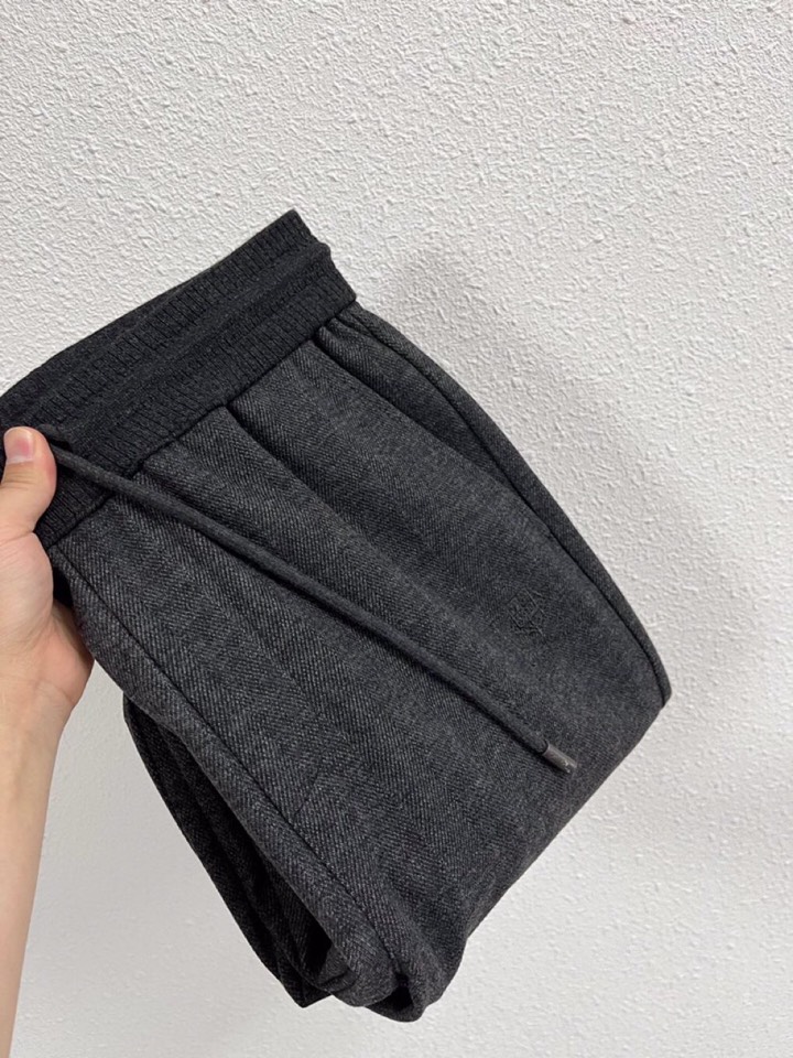 Loro Piana 诺悠翩雅lP🆕 秋冬 全品相订单，保暖有型 羊毛呢混纺松紧腰直脚休闲裤 经典百搭 