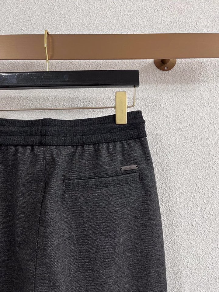 Loro Piana 诺悠翩雅lP🆕 秋冬 全品相订单，保暖有型 羊毛呢混纺松紧腰直脚休闲裤 经典百搭 