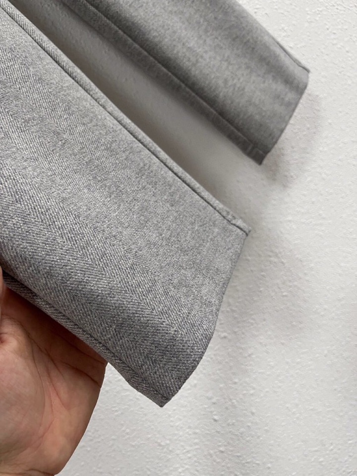 Loro Piana 诺悠翩雅lP🆕 秋冬 全品相订单，保暖有型 羊毛呢混纺松紧腰直脚休闲裤 经典百搭 