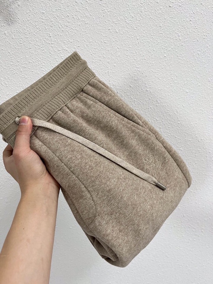 Loro Piana 诺悠翩雅lP🆕 秋冬保暖有型高密度毛巾面混纺松紧腰直脚休闲裤，经典百搭 标志刺绣的
