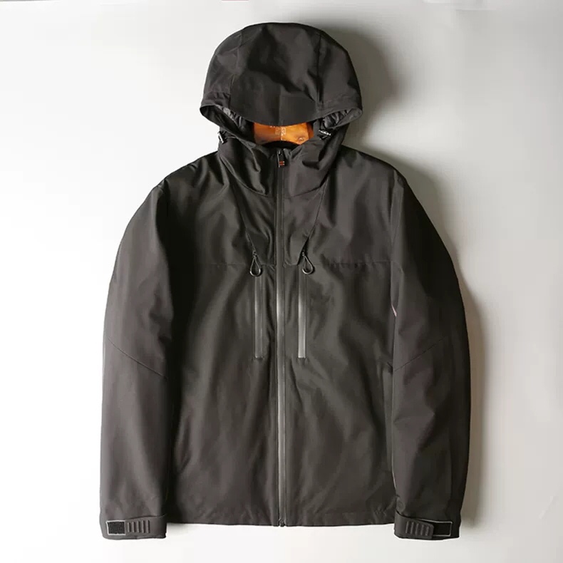 Ermenegildo Zegna 杰尼亚2025秋冬新款爆款连帽羽绒服；二色齐发；新国标90白鸭绒；轻