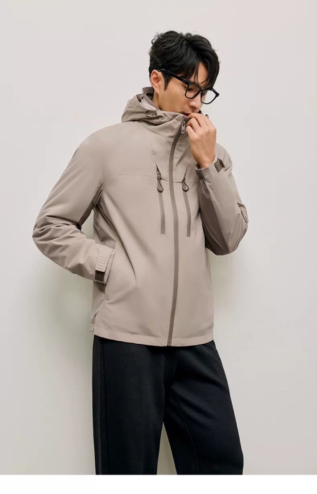 Ermenegildo Zegna 杰尼亚2025秋冬新款爆款连帽羽绒服；二色齐发；新国标90白鸭绒；轻