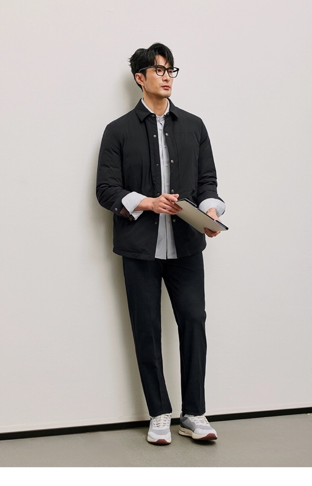 Armani 阿玛尼2025最爆翻领羽绒服鹅绒服；二色齐发；锦纶氨纶纤维高弹面料，抗邹柔顺，垂感十足，防