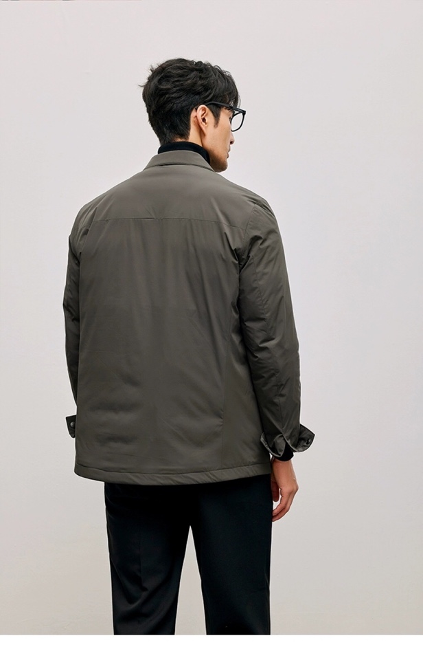 Armani 阿玛尼2025最爆翻领羽绒服鹅绒服；二色齐发；锦纶氨纶纤维高弹面料，抗邹柔顺，垂感十足，防