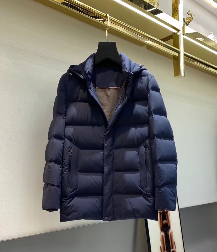 Loro Piana 诺悠翩雅lP🆕 简约羽绒服 白鸭绒 贵族高级别要求订单 高标准定制 上身非常有型 