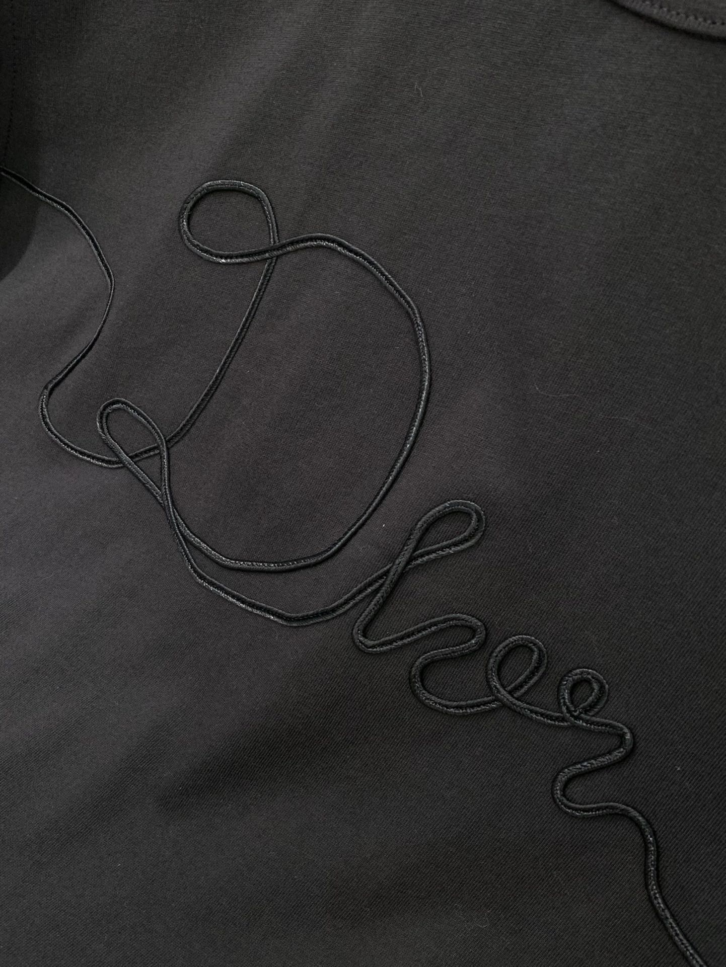 ，Dior 迪奥， 2025夏季新品，专柜同步有售，简约时尚休闲圆领短袖T恤，原版进口面料，舒适透气，顶