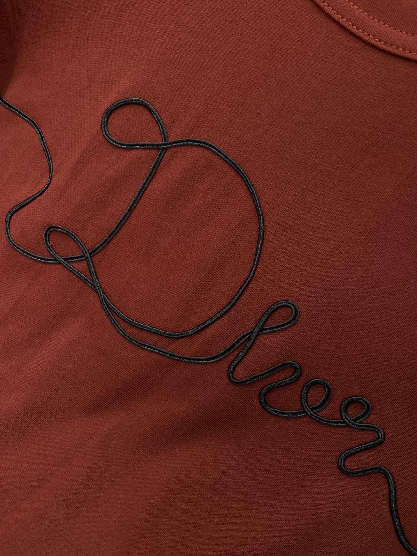 ，Dior 迪奥， 2025夏季新品，专柜同步有售，简约时尚休闲圆领短袖T恤，原版进口面料，舒适透气，顶