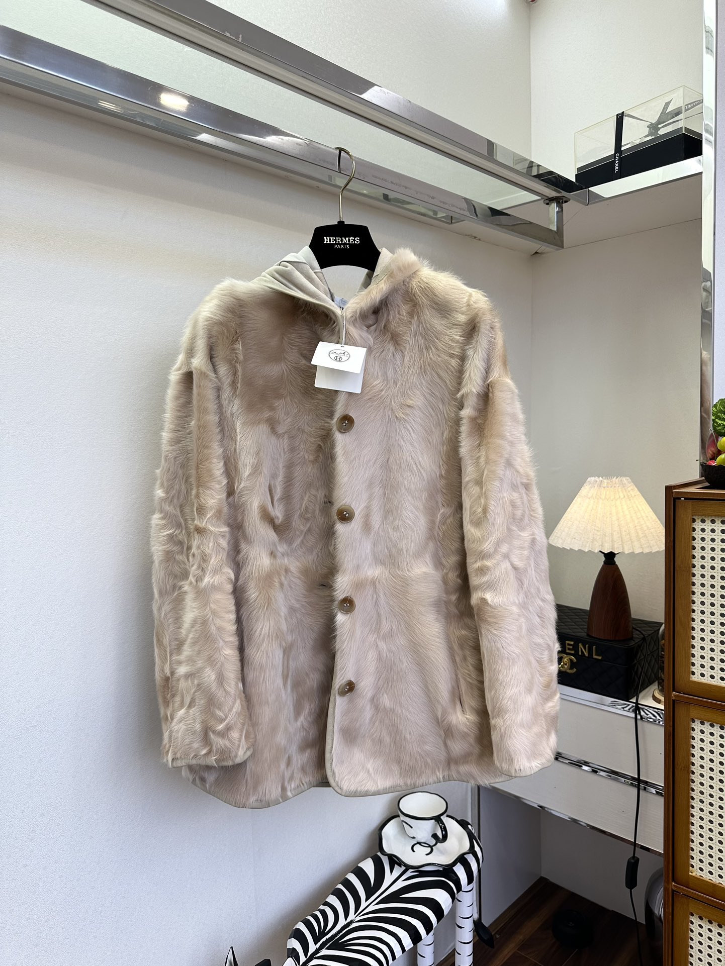 Finnish Lamb Fur Hooded Coat – Lightweight & Warm Winter Outerwear
