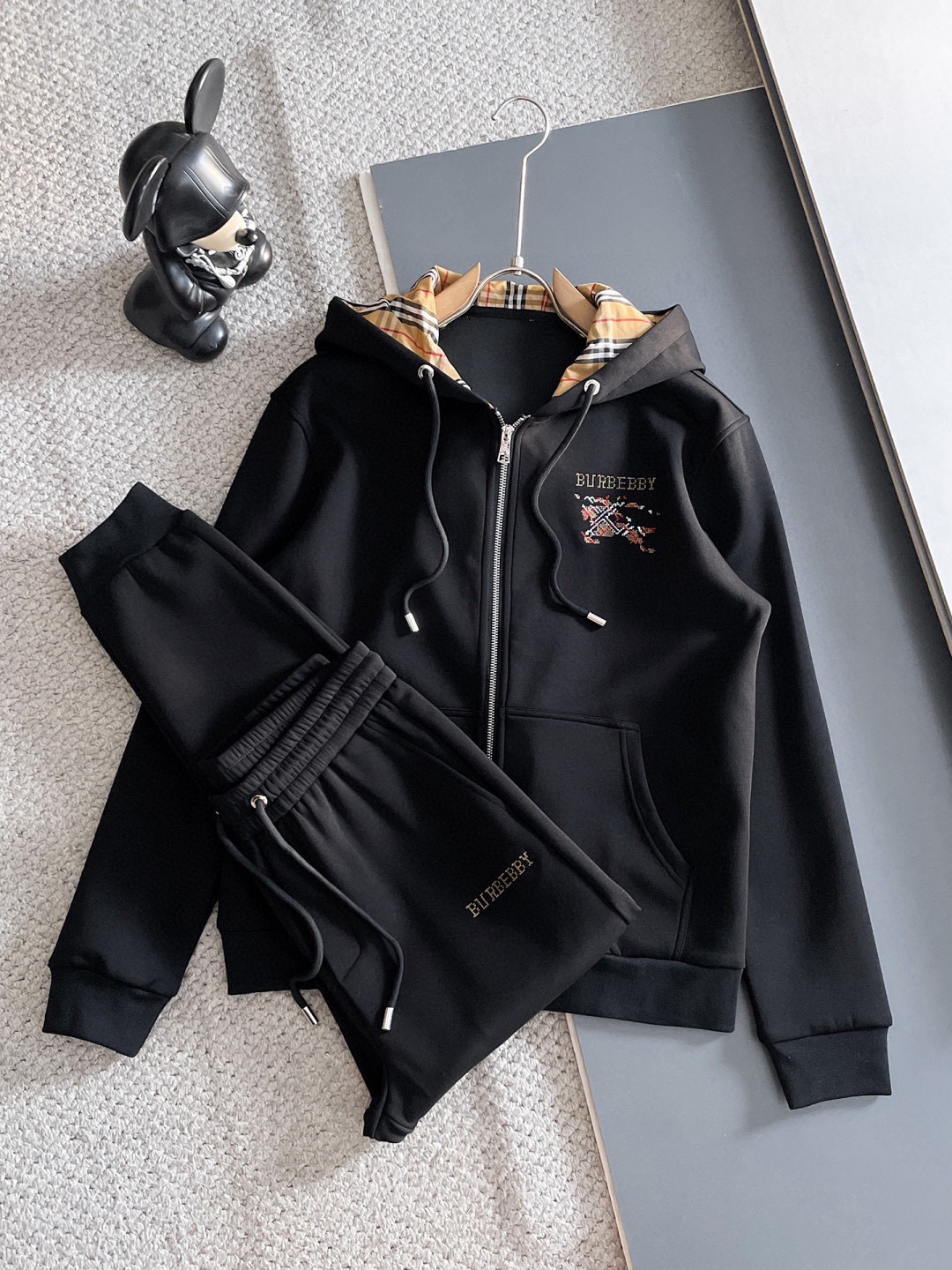 Burberry 2025 New Cardigan Set - Original Quality, Comfortable and Elegant