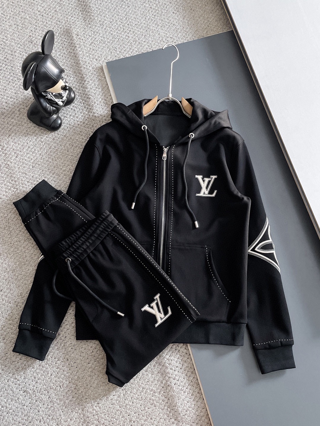 Louis Vuitton Black Cotton Blend Hoodie and Pants Set - Comfortable and Stylish