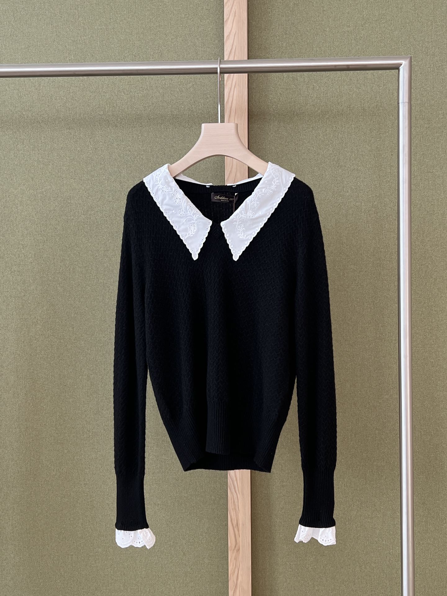 NO:608812,YS ｜New Arrivals gold matching cashmere wool French lace detachable,,gold,alexander wang19860909YS ｜New Arrivals 黄金配比羊绒羊毛 法式花边可拆卸,,gold,alexander wang,Women's clothing