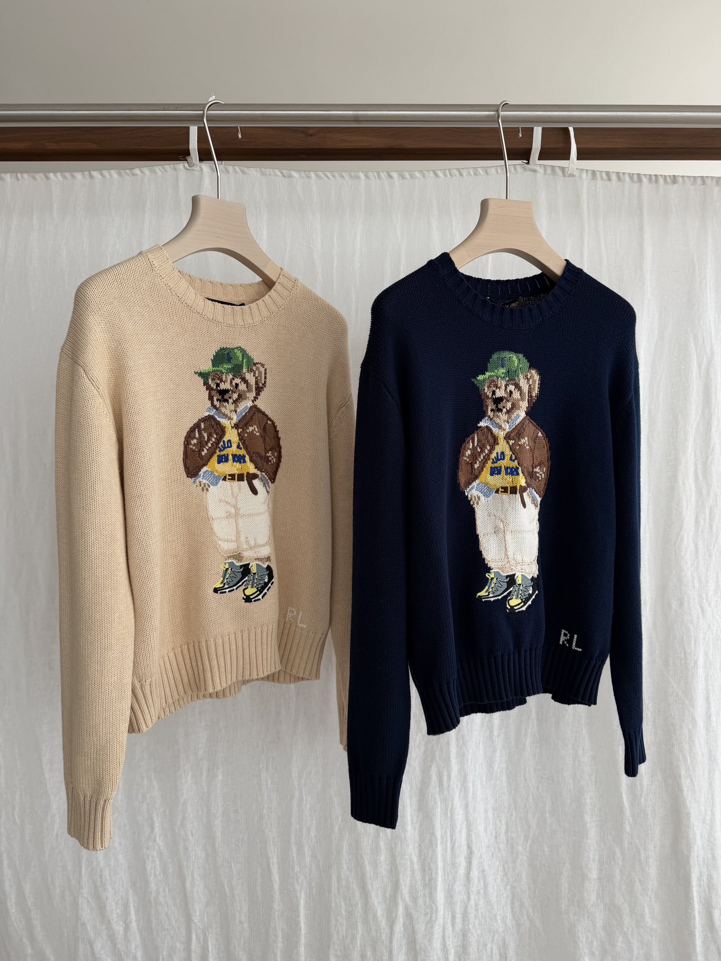 NO:608828,YS ｜New Arrivals Old money, sporty and fashionable, intellectual tone, high-end texture, can be matched with many different feelings,,alexander wang19860909YS ｜New Arrivals 老钱运动时髦 知识分子腔调 质感高级 可搭配出很多不同感觉,,alexander wang,Women's clothing