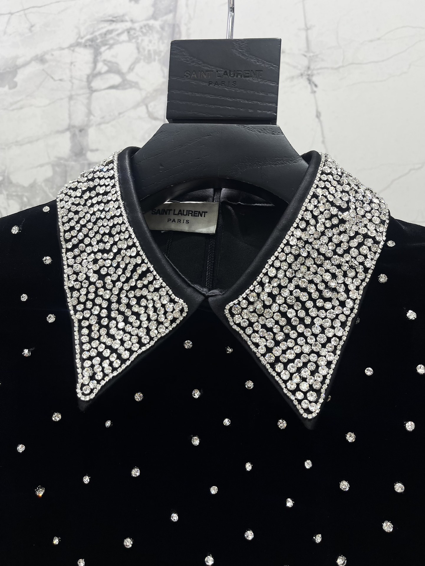 Yves Saint Laurent Velvet Beaded Tulle Dress - Elegant & Luxurious Design 5 i1763717266 872 3