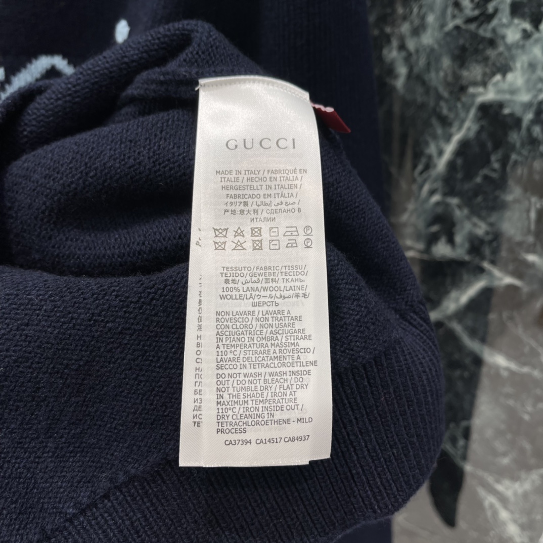 G家 25秋冬新款 提花字母毛衣 胸前草写字母提花辨识度超高!宽松版型 穿上就是慵懒随性风 亲肤针织羊毛