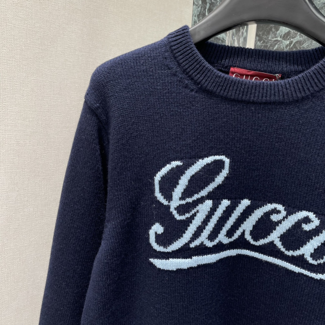 G家 25秋冬新款 提花字母毛衣 胸前草写字母提花辨识度超高!宽松版型 穿上就是慵懒随性风 亲肤针织羊毛