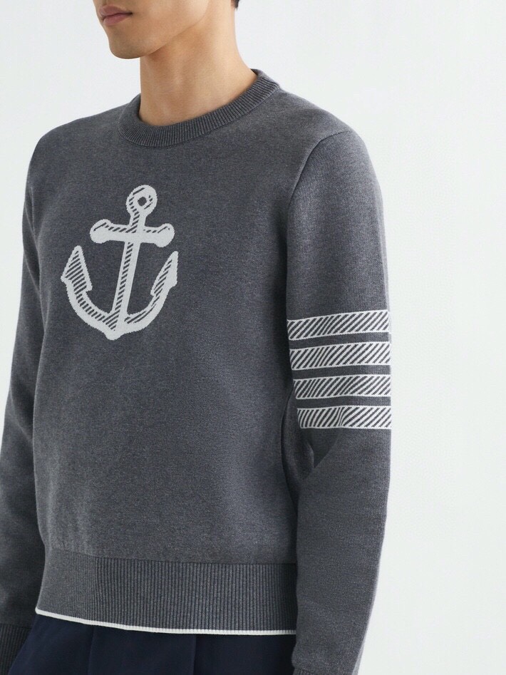 THOM BROWNE 汤姆布朗 TB对版精密加厚双层提花船锚圆领毛衣 男女同款情侣款毛衣\n码数：1-