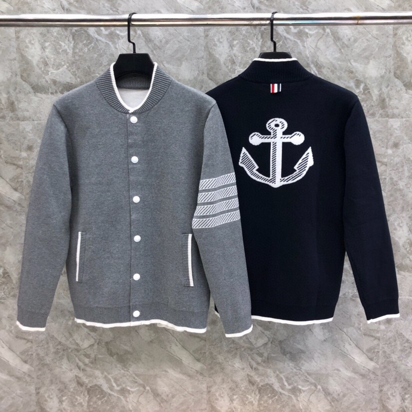 THOM BROWNE 汤姆布朗 TB后背船锚⚓️立领夹克外套 情侣款棒球领开衫\n码数：1-4 颜色：
