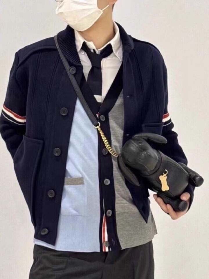 THOM BROWNE 汤姆布朗 TB重工拼接竖条双织外套夹克大衣 针织夹克外套 男女同款情侣款\n码数