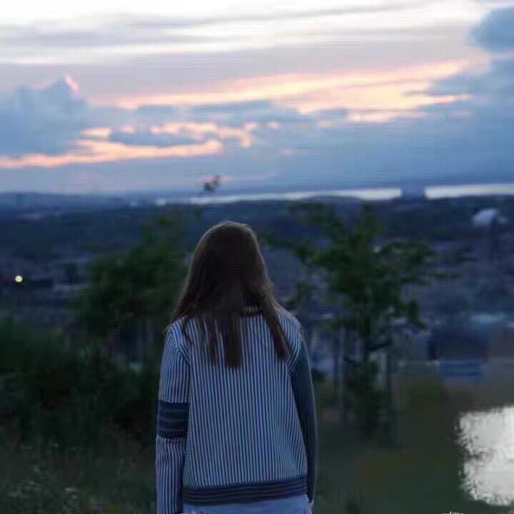 THOM BROWNE 汤姆布朗 TB高版本间色条纹四杠纯棉夹克 针织翻领夹克，\n码数：1-4 颜色：