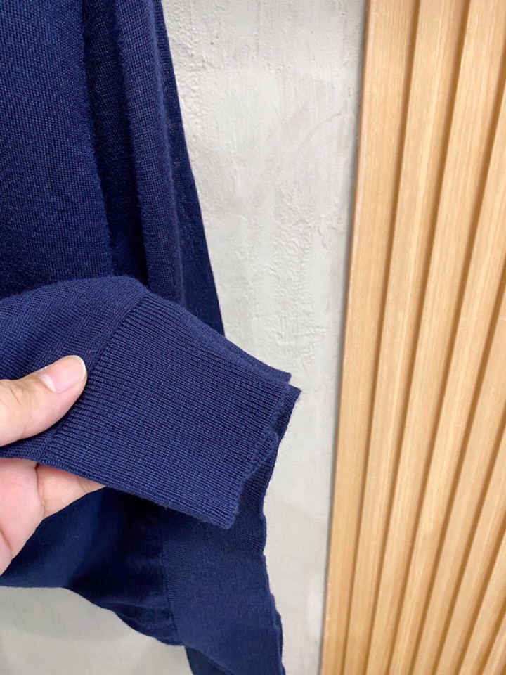 拉夫劳伦25FW秋冬新款桑蚕丝羊毛混纺纯色针织翻领毛衣，男士一粒扣设计基础休闲套头毛衣针织衫！贸易公司渠