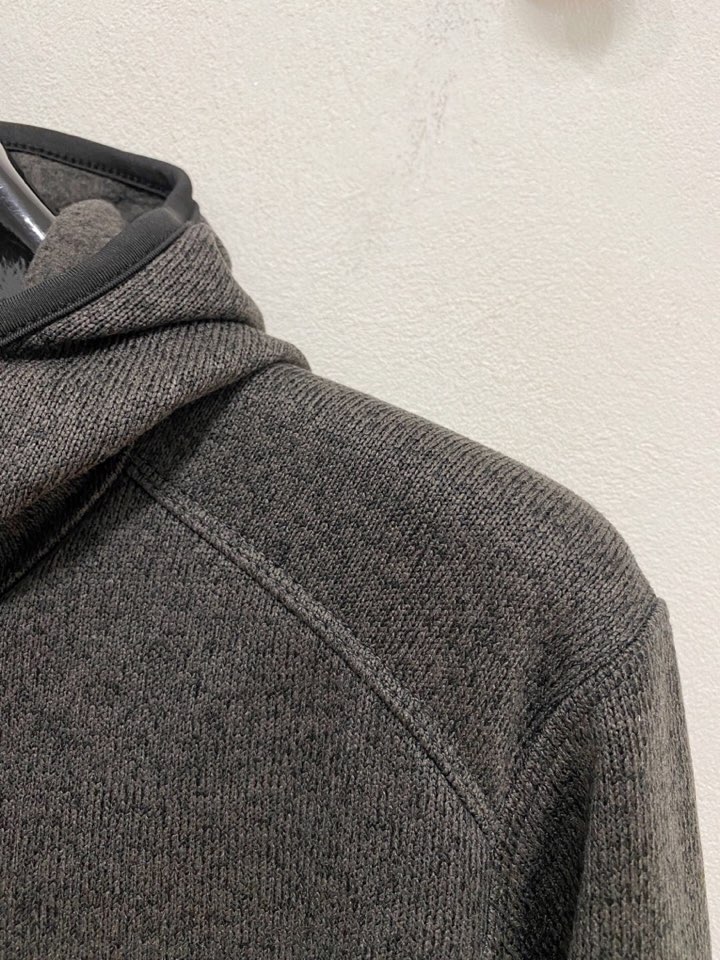 (Arcteryx）始祖鸟秋冬系列 COVERT CARDIGAN 官网同款在售 ！保暖男女同款连帽外套